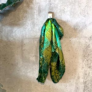 Vintage Green Scarf (OS)